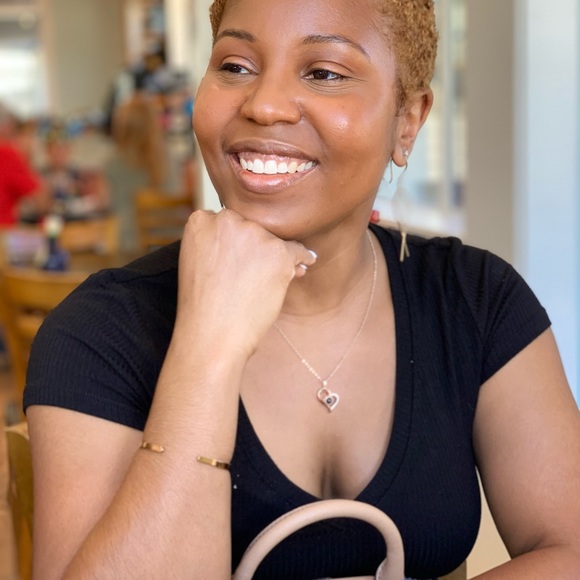 Meet your Posher, Taungela - Picture 1 of 1